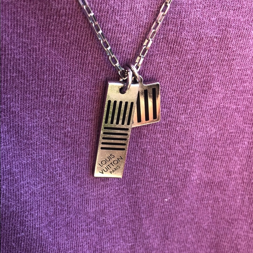 Louis Vuitton Damier Black necklace